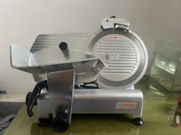Máy thái thịt ES300 Shunling
